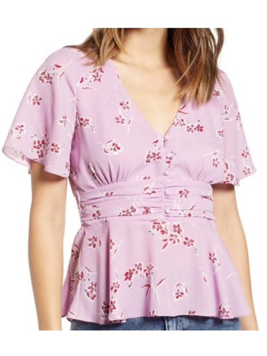 Socialite Tops - NWT Socialite Feminine Button Front Pink Floral Blouse From Nordstrom